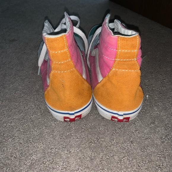 Multi Color - Picture 2 of 4